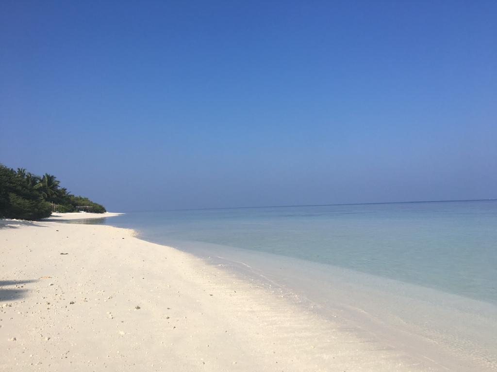 Hudhu Raakani Lodge Maldives Thinadhoo  Exteriör bild